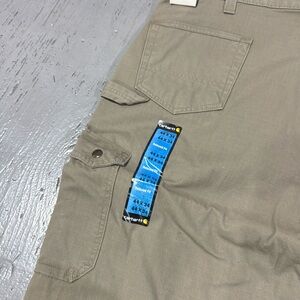 Carhartt Men's Work Pants - Desert Size 44x34

New. Never worn.